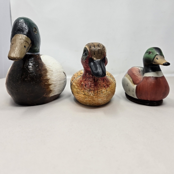 Family Of Ducks Dad, Mom & Baby 2 Larger Ones Resin Small Ceramic? Vtg Hand Made - Picture 9 of 13